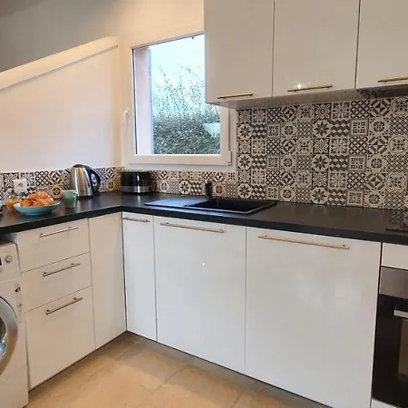 Holiday home Maison Calme Et Renovee 