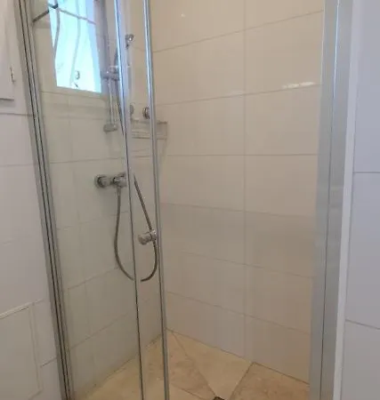 Holiday home Maison Calme Et Renovee 