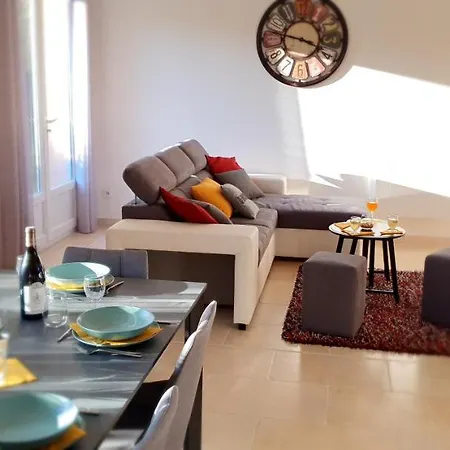 Maison Calme Et Renovee 